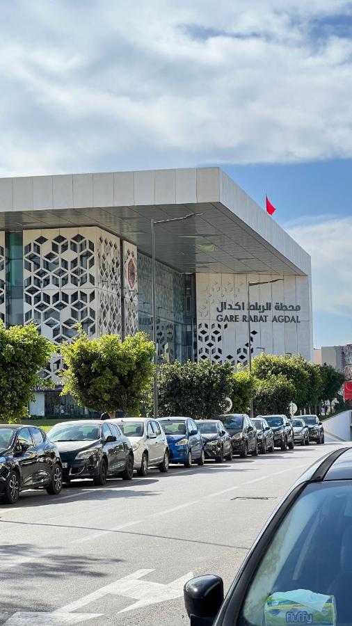 Suitouiss - Agdal 1 - Appartement A 2 Minutes De La Gare De Train Tgv Rabat Exteriör bild